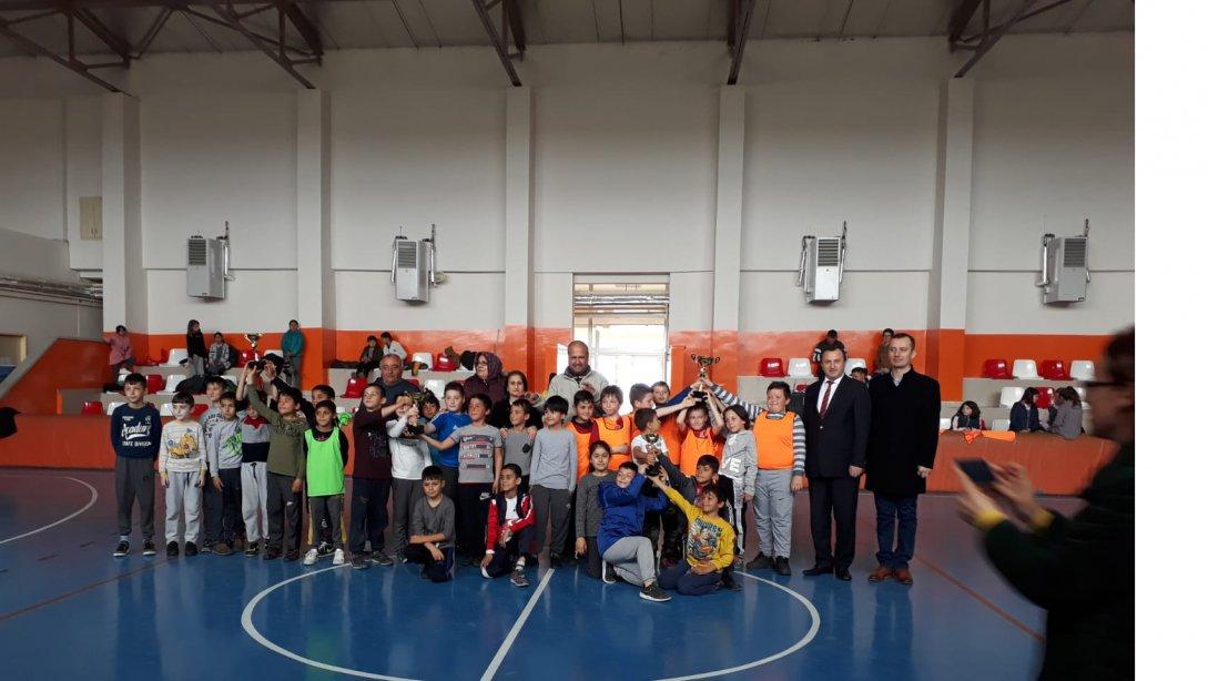 Futsal Cup Turnuvası Kupaları Sahiplerini Buldu 